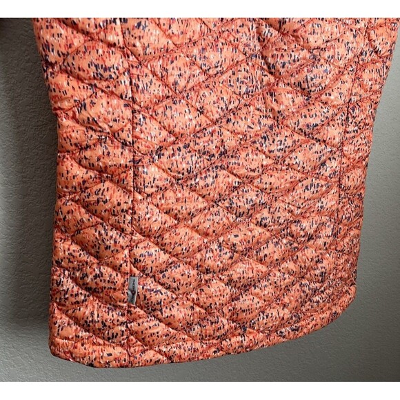 The North Face Women’s XS Thermoball Vest Pattern - Picture 7 of 10